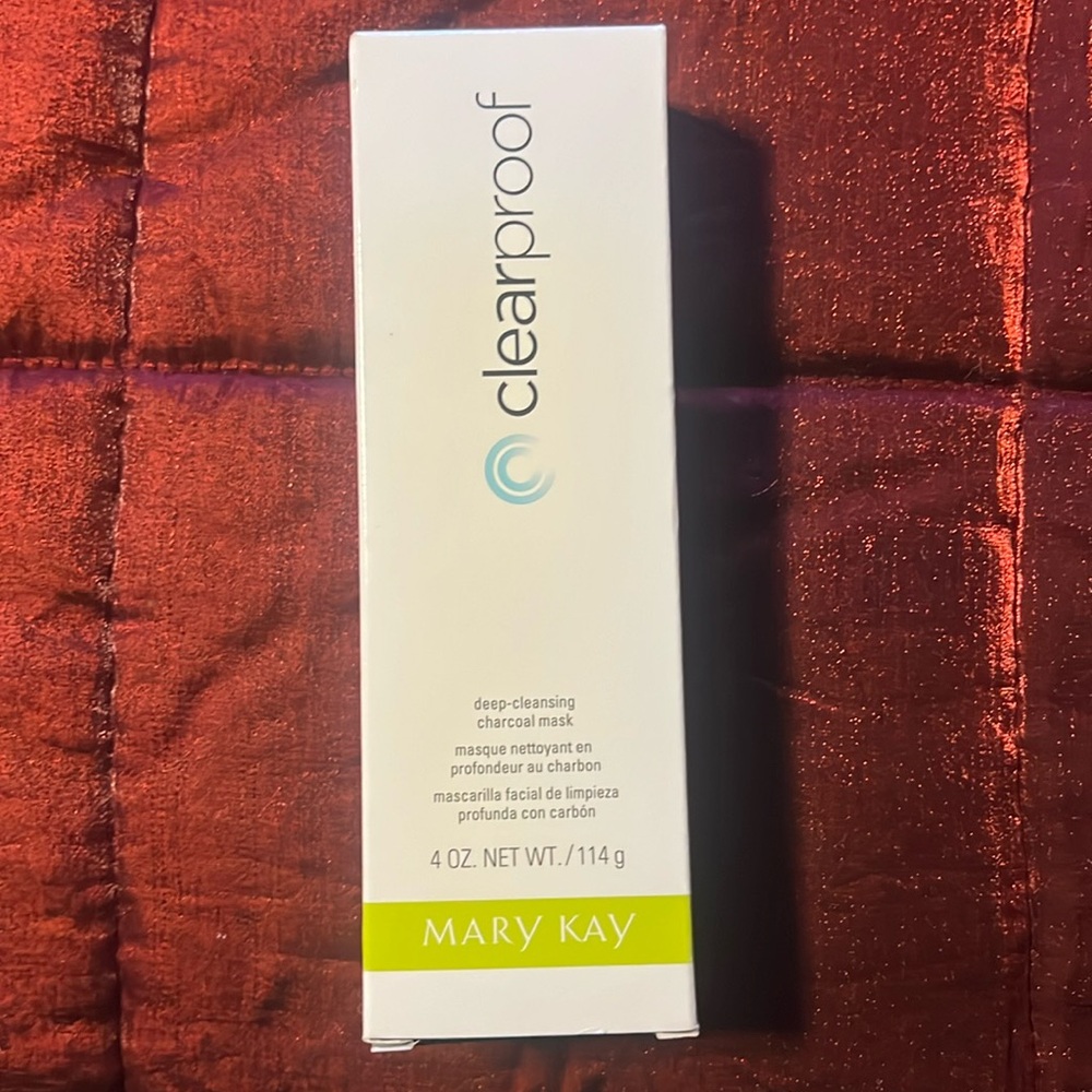 Mary Kay Clearproof deep-cleansing charcoal mask NEW